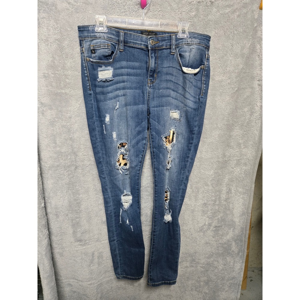 Judy Blue Skinny Jeans 13/31 Distressed Leopard Print Patch Denim Medium Wash